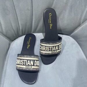 Dior classic slippers